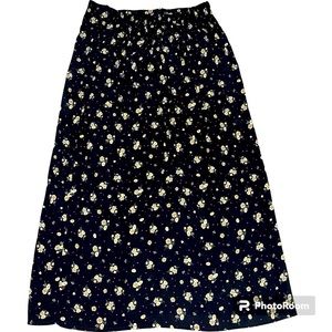 Women’s Mid Length Floral Skirt US Size S